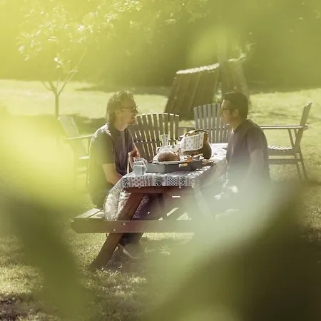 Bb Sainte Marie Couette-café